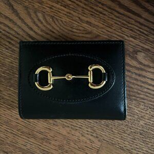 Gucci Wallet - Like new with bag and box